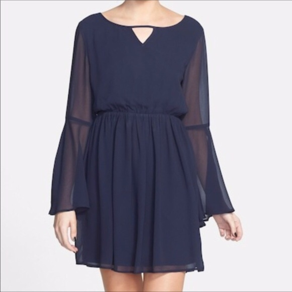Anthropologie Paper Crane Bell Sleeve Dress